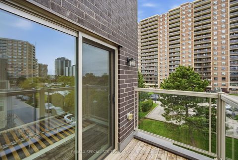 Photo 29 at 25 - 18 Applewood Lane, Etobicoke West Mall, Toronto