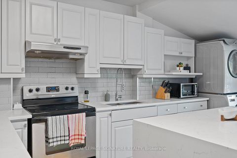 Photo 10 at 55 Kingston Road, The Beaches, Toronto