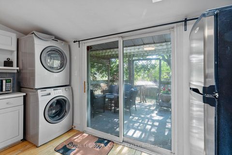 Photo 11 at 55 Kingston Road, The Beaches, Toronto