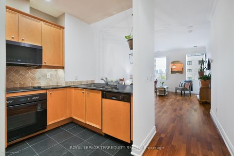 Photo 7 at 406 - 48 St Clair Avenue W, St. Clair, Toronto