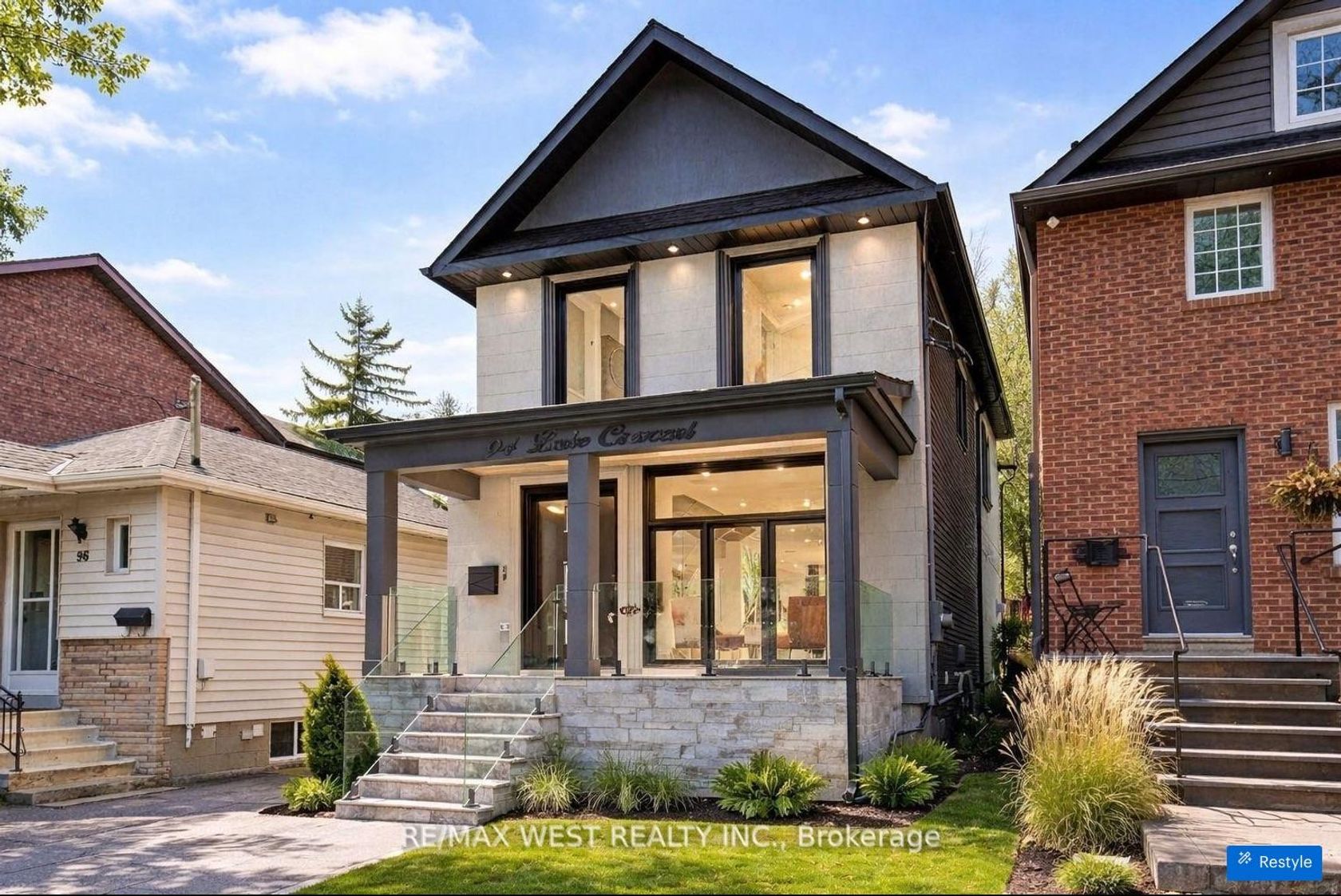 94 Lake Crescent, Mimico, Toronto 