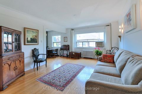 Photo 3 at 17 - 1646 Bathurst Street, Cedarvale, Toronto
