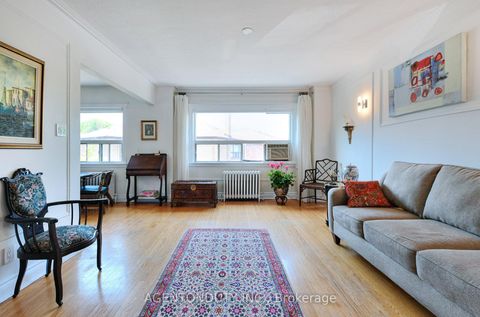 Photo 4 at 17 - 1646 Bathurst Street, Cedarvale, Toronto