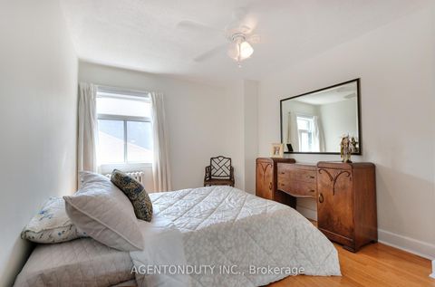 Photo 14 at 17 - 1646 Bathurst Street, Cedarvale, Toronto