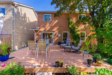 Photo 30 at 36 Hallmark Court, Yorkhill, Vaughan