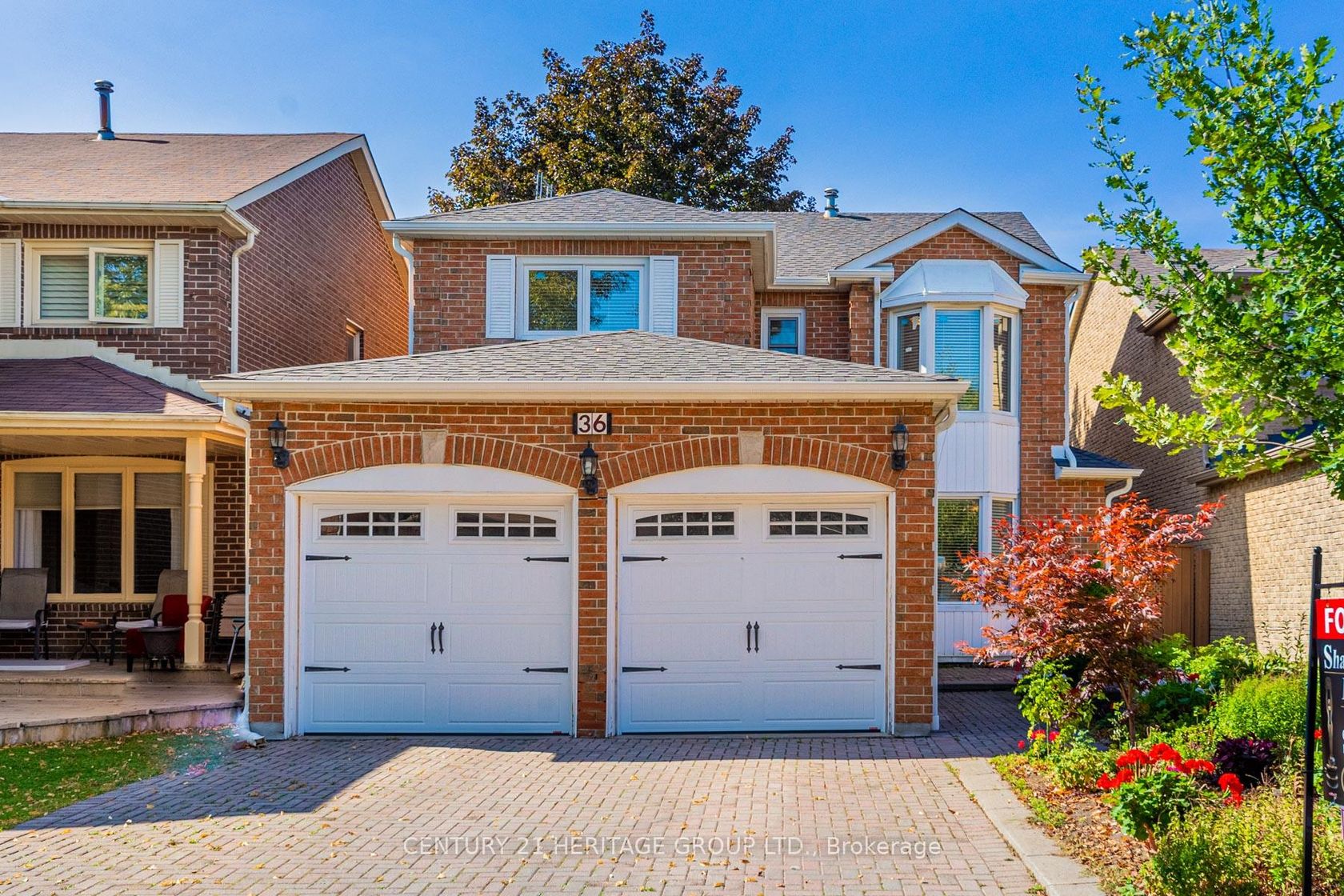 36 Hallmark Court, Yorkhill, Vaughan photo number 2