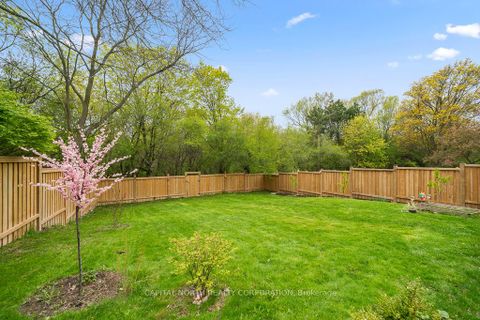 Photo 3 at 105 Rockford Road, Branson, Toronto