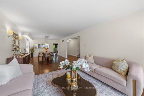 Photo 10 at 105 Rockford Road, Branson, Toronto