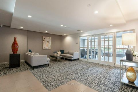 Photo 15 at 409 - 15 Maitland Place, South St. James Town, Toronto