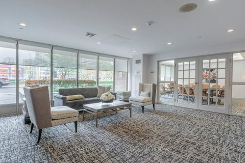Photo 17 at 409 - 15 Maitland Place, South St. James Town, Toronto