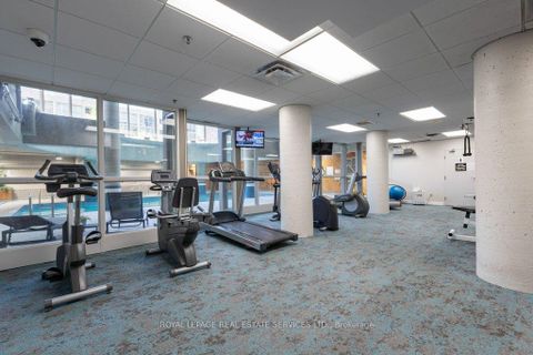 Photo 23 at 409 - 15 Maitland Place, South St. James Town, Toronto