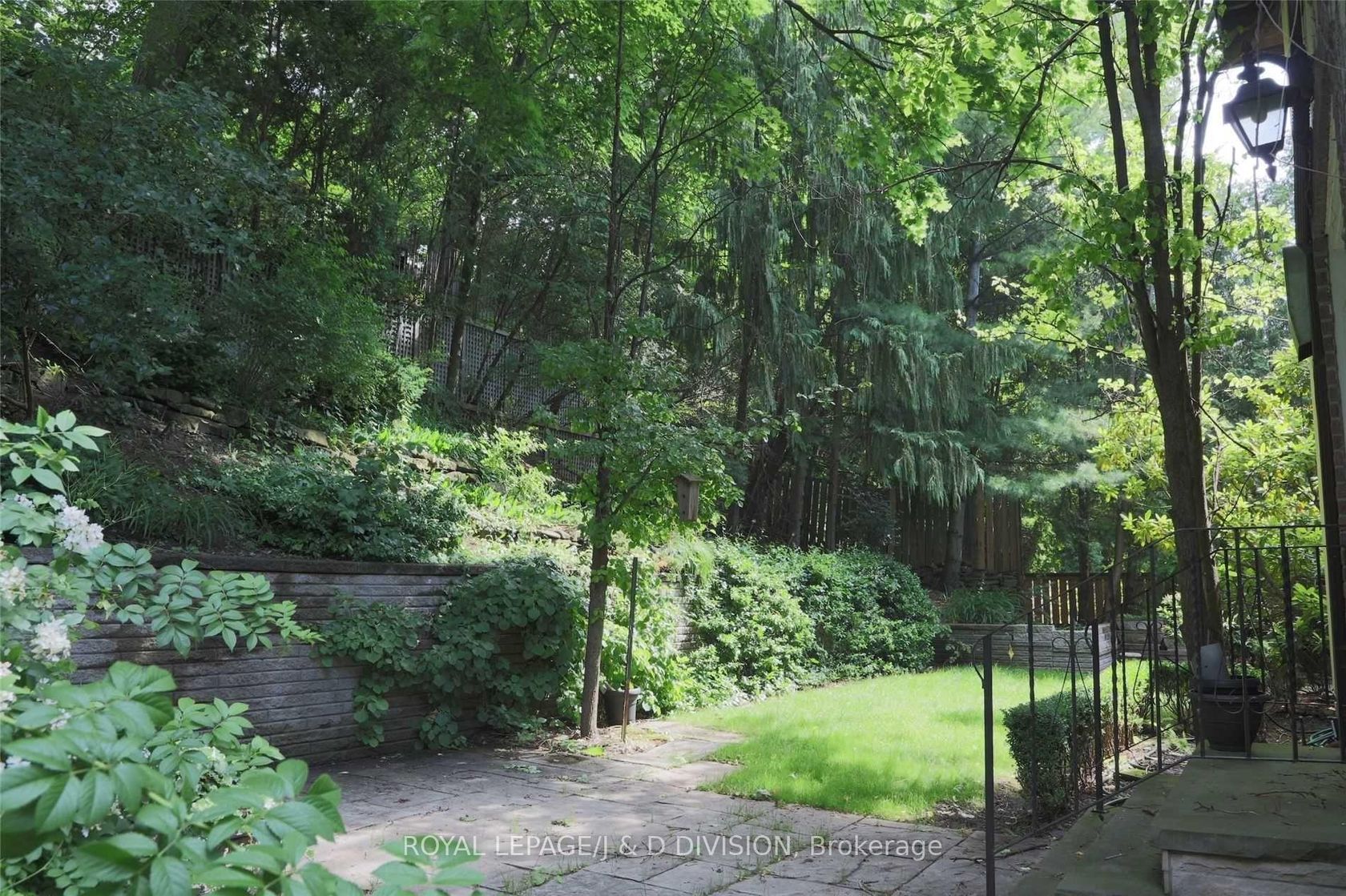 76 Poplar Plains Crescent, Casa Loma, Toronto photo 1