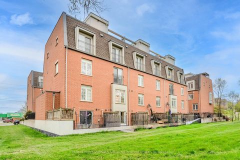 Photo 14 at 117 - 870 Jane Street, Smythe, Toronto