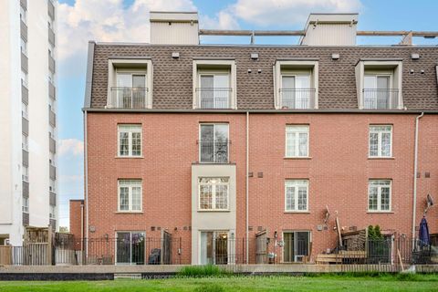 Photo 15 at 117 - 870 Jane Street, Smythe, Toronto