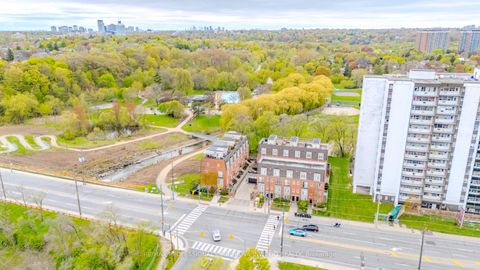 Photo 18 at 117 - 870 Jane Street, Smythe, Toronto