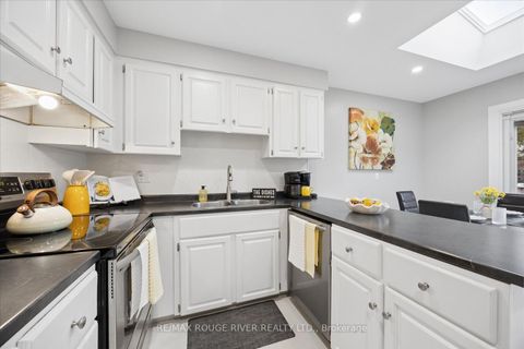 Photo 10 at 137 Pringle Drive, Pringle Creek, Whitby