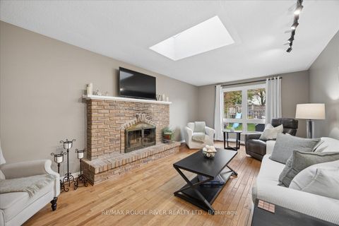 Photo 13 at 137 Pringle Drive, Pringle Creek, Whitby