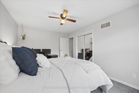 Photo 24 at 137 Pringle Drive, Pringle Creek, Whitby