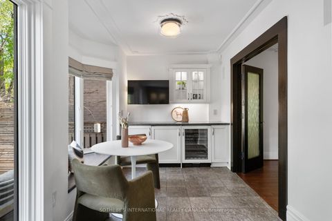 Photo 8 at 34 Belsize Drive, Mount Pleasant West, Toronto