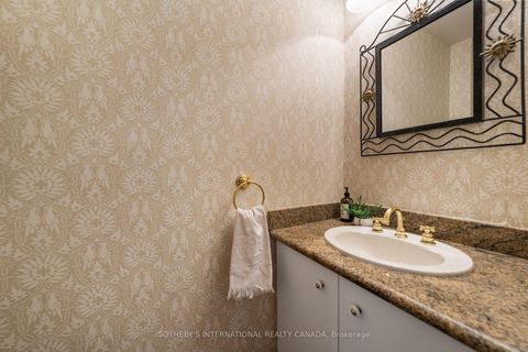 Photo 15 at 34 Belsize Drive, Mount Pleasant West, Toronto