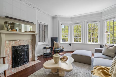 Photo 24 at 34 Belsize Drive, Mount Pleasant West, Toronto