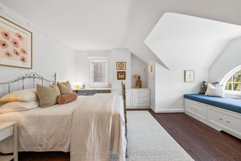 Photo 36 at 34 Belsize Drive, Mount Pleasant West, Toronto