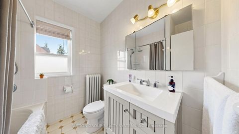 Photo 24 at 114 Rosemount Avenue, Davenport, Toronto
