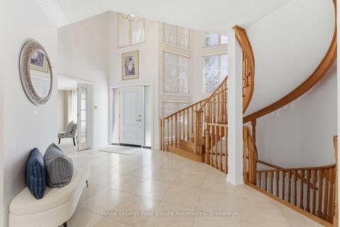 Photo 6 at 160 Fifth Avenue, East Woodbridge, Vaughan
