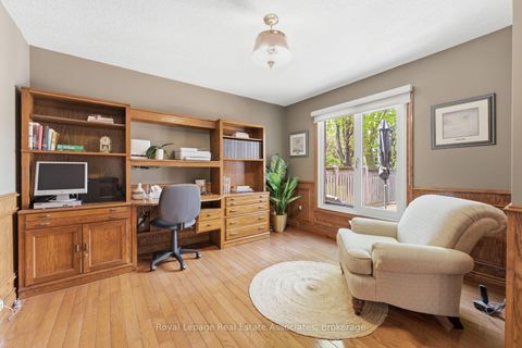 Photo 20 at 160 Fifth Avenue, East Woodbridge, Vaughan