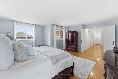 Photo 26 at 160 Fifth Avenue, East Woodbridge, Vaughan