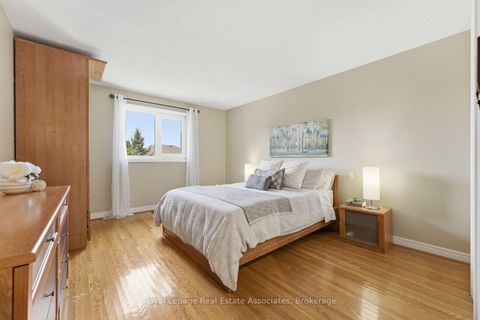 Photo 30 at 160 Fifth Avenue, East Woodbridge, Vaughan