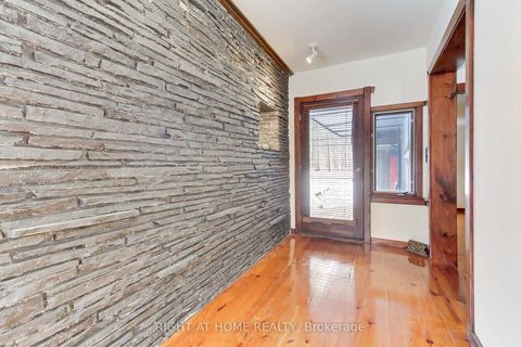 Photo 4 at 115 Valley Road, Kleinburg, Vaughan