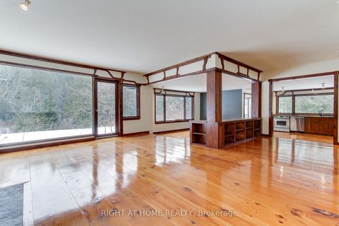 Photo 7 at 115 Valley Road, Kleinburg, Vaughan