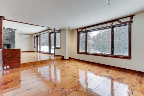 Photo 11 at 115 Valley Road, Kleinburg, Vaughan