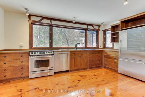 Photo 13 at 115 Valley Road, Kleinburg, Vaughan