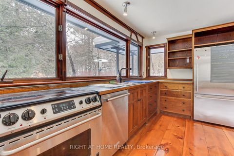 Photo 14 at 115 Valley Road, Kleinburg, Vaughan