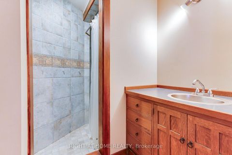 Photo 25 at 115 Valley Road, Kleinburg, Vaughan