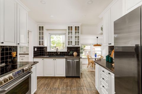 Photo 13 at 25 Cliveden Avenue, Queensway, Toronto