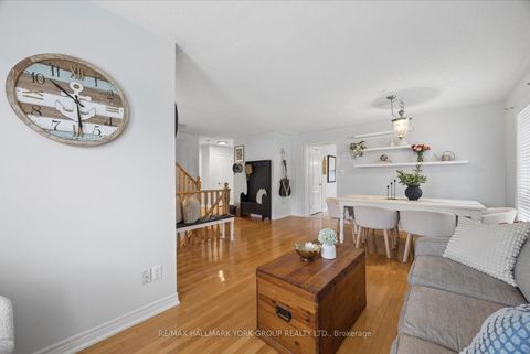 Photo 9 at 74 Wrendale Crescent, Keswick South, Georgina