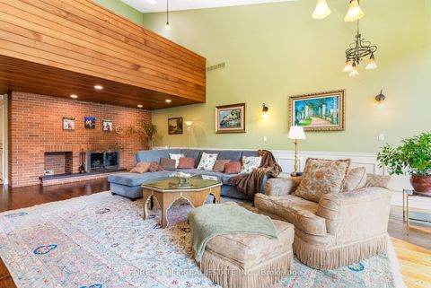 Photo 3 at 161 Owen Boulevard, Windfields, Toronto