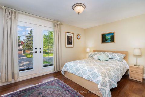 Photo 15 at 161 Owen Boulevard, Windfields, Toronto