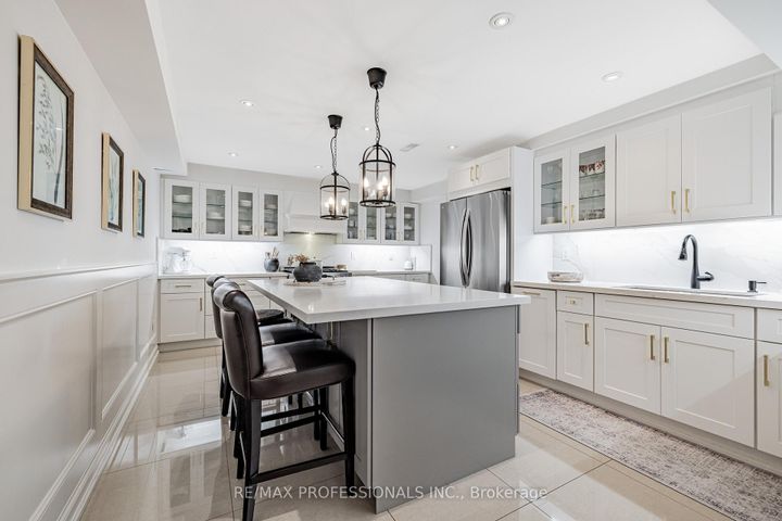 Photo 13 at 182 Gracefield Avenue, Rustic, Toronto
