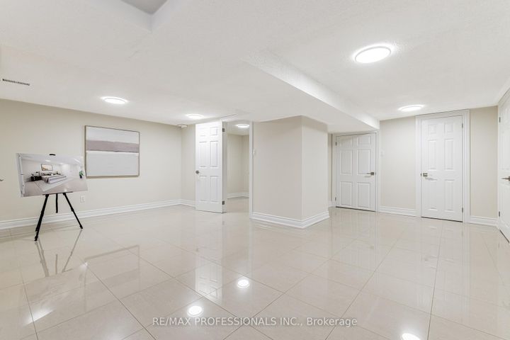 Photo 26 at 182 Gracefield Avenue, Rustic, Toronto