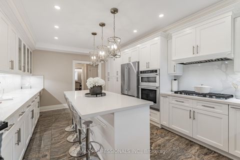 Photo 10 at 182 Gracefield Avenue, Rustic, Toronto