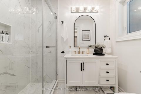 Photo 15 at 182 Gracefield Avenue, Rustic, Toronto