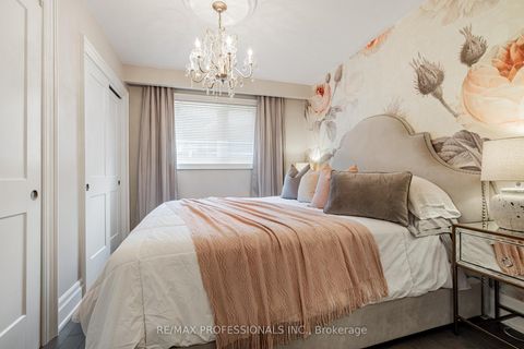 Photo 16 at 182 Gracefield Avenue, Rustic, Toronto