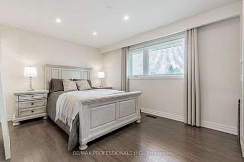 Photo 18 at 182 Gracefield Avenue, Rustic, Toronto