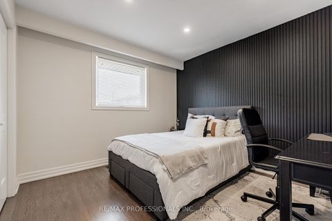 Photo 20 at 182 Gracefield Avenue, Rustic, Toronto