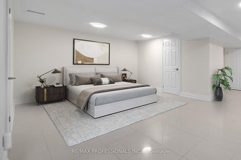 Photo 27 at 182 Gracefield Avenue, Rustic, Toronto