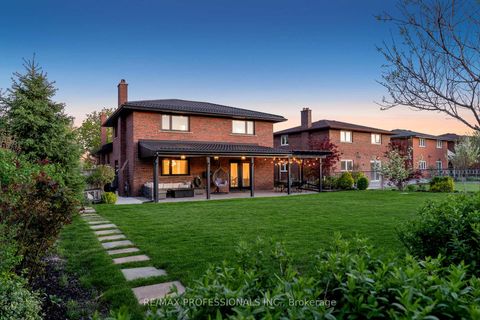 Photo 33 at 182 Gracefield Avenue, Rustic, Toronto